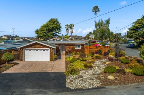 146 Seacliff Dr, Aptos, CA 95003-4442