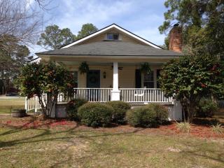 1402 College Ave, Tifton, GA 31794-3402