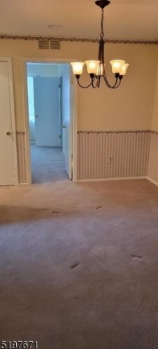 1107 Normandy Ct, Flemington, NJ 08822-1830