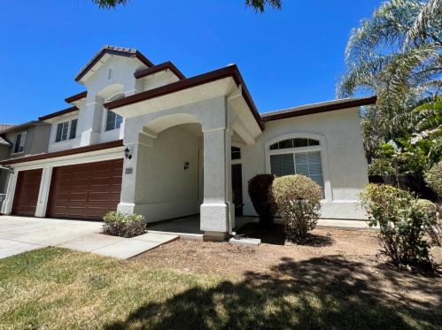 1012 Garden St, Los Banos CA  93635-4563 exterior