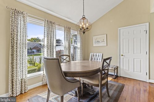 901 Balboa Dr, Silver Spring MD 20905-7422 exterior