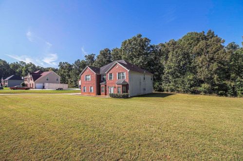 309 Duck Dr, Hampton, GA 30228-6030