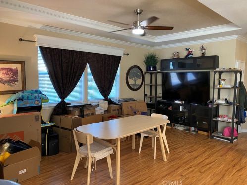 5 Ash Via, Anaheim CA  92801-1022 exterior