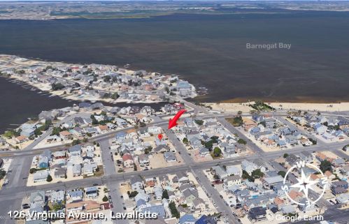 126 Virginia Ave, Lavallette NJ 08735-2439 exterior