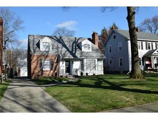 2422 Pemberton Dr, Toledo, OH 43606-3175