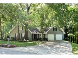 1765 Blackwillow Dr, Marietta, GA 30066-1954