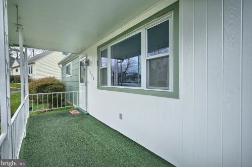 1708 Evergreen Rd, Harrisburg, PA 17109-1801