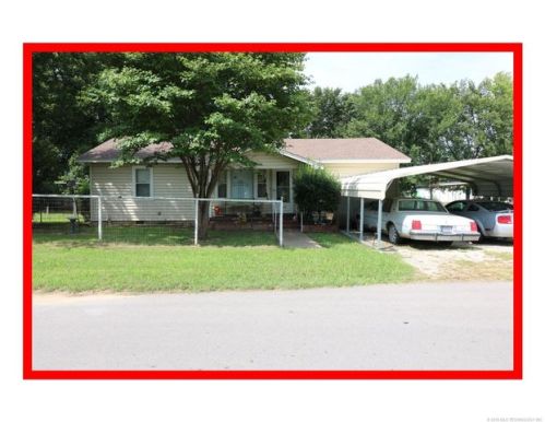 105 Maple St, Copan, OK