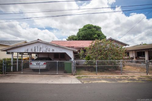 85-922 Midway St, Nanakuli, HI 96792