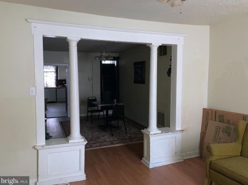 464 College Ave, York, PA 17401-3810