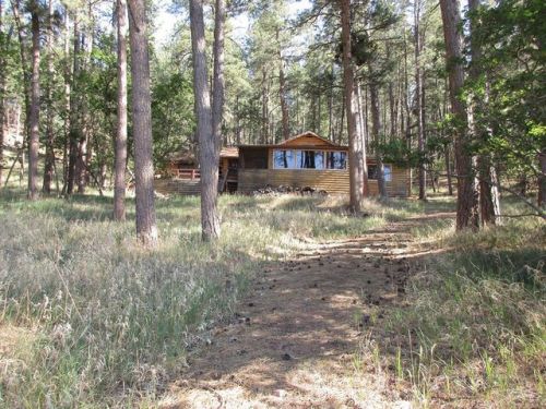 8640 Pine Dr, Beulah, CO 81023-9717