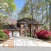 4365 Moss Ridge Ct, Roswell, GA 30075-5200