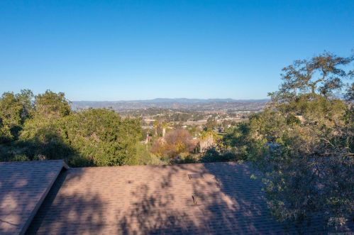 2436 Duraznitos Rd, Ramona, CA 92065-3607