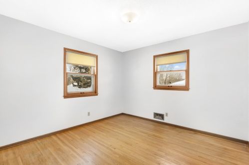 300 Haskell St, Saint Paul MN  55118-1603 exterior