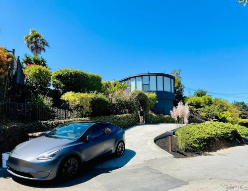 160 Stanford Ave, Mill Valley, CA 94941-3546