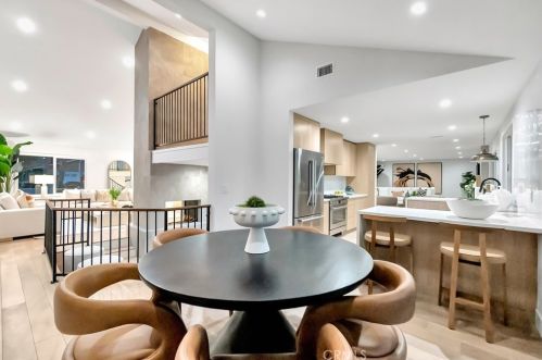 5892 Bellfield Ln, Huntington Beach CA  92648-1041 exterior