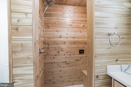 1165 12 St, Philadelphia PA 19148-1002 exterior