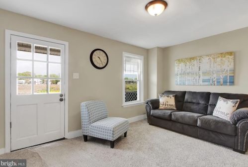 462 Fairground Ave, Carlisle, PA 17013-1922