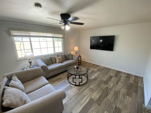 43395 Zuni Ct, Indio, CA 92203-2673