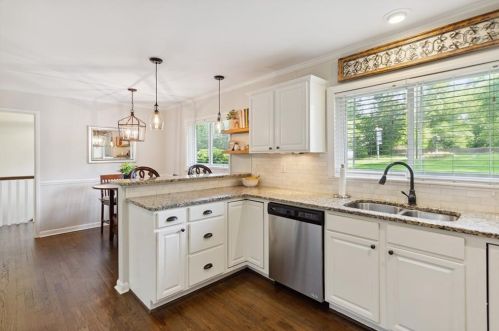 151 Hardeman Rd, Atlanta GA  30342-2532 exterior