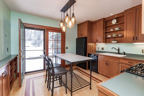 2381 Carter Ave, Saint Paul MN  55108-1625 exterior