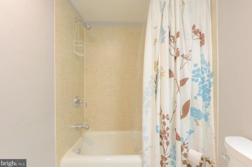 7418 Cedar Ave, Silver Spring MD 20912-4246 exterior