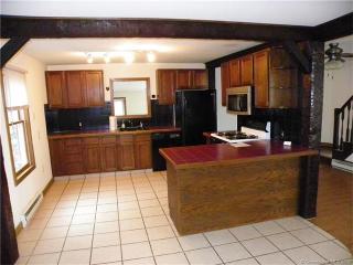 252 Holabird Ave, Winsted CT  06098-1845 exterior