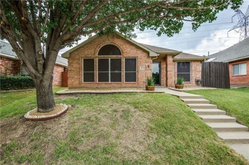 4132 Creekhollow Dr, Carrollton, TX 75010-1108