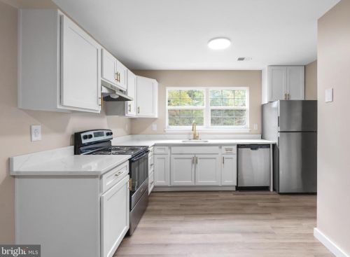 15343 Blacksmith Ter, Woodbridge, VA 22191-3826