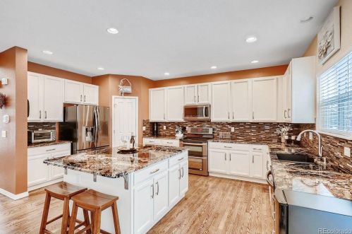 7294 Kellerman Way, Aurora CO 80016-2165 exterior