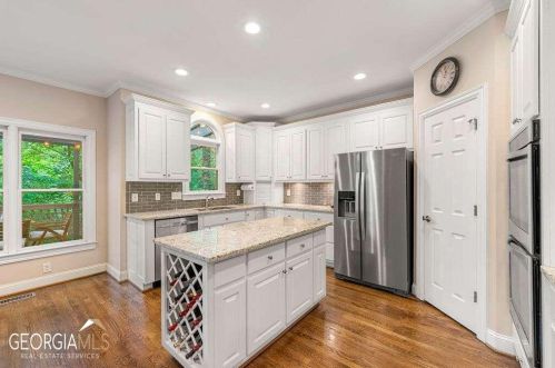 165 Fieldsborn Ct, Atlanta GA  30328-1039 exterior