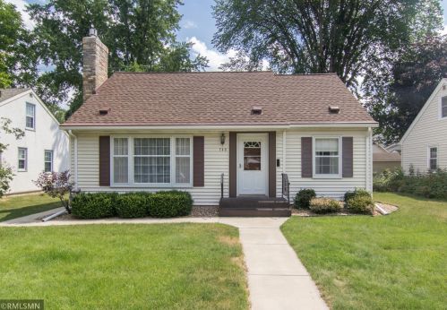 748 Hoyt Ave, Saint Paul MN  55106-1010 exterior