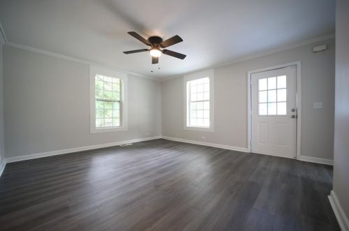 1595 Elm St, Conyers GA  30012-3715 exterior