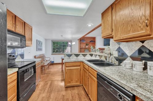 1721 Richfield Way, Denver CO 80017-5245 exterior