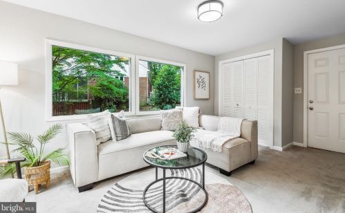 305 Melbourne Ave, Silver Spring MD 20901-2818 exterior