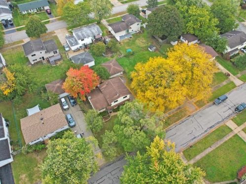 354 Ruth Cir, Lemont IL  60440-1873 exterior