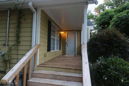 634 Glendale Rd, Scottdale, GA 30079-1408