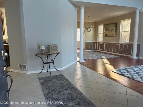 6 Woods Edge Dr, Jackson Twp, NJ 08527-4767