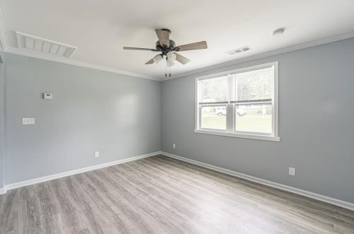 2561 Loghaven Dr, Atlanta GA  30318-7425 exterior