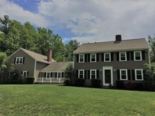 50 Indian Rock Rd, Nashua, NH 03063-1318