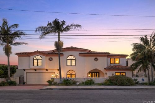 917 Pacific Ave, Manhattan Beach, CA 90266-5851