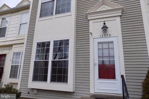 13570 Highland Mews Ct, Herndon, VA 20171-3721