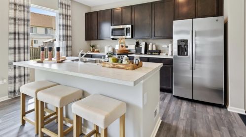 2012 Rosehall Dr, Joliet, IL 60431-4550