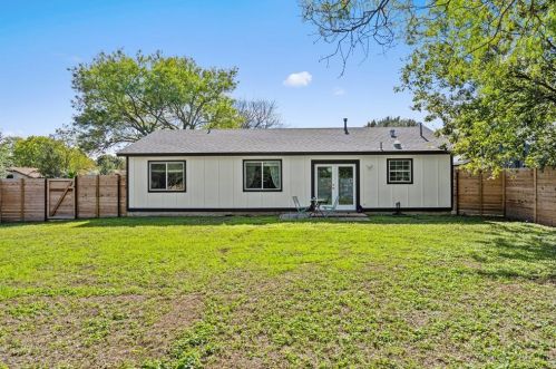4802 Brassiewood Dr, Austin TX  78744-5107 exterior