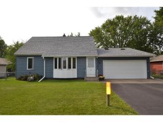102 Skillman Ave, Saint Paul, MN 55117-1926