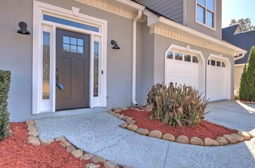 3037 Vineyard Way, Smyrna GA  30082-1851 exterior