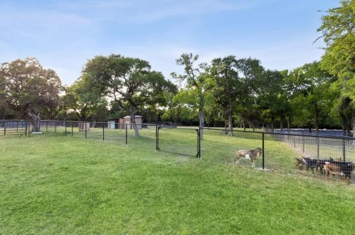 2151 Texas Plume Rd, Cedar Hill TX 75104-3602 exterior