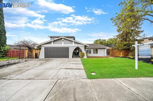814 Hagemann Dr, Livermore, CA 94551-6020