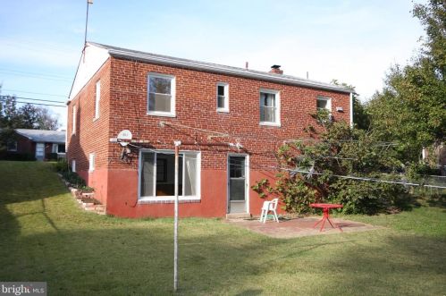 2402 Dennis Ave, Silver Spring MD  20902-4974 exterior