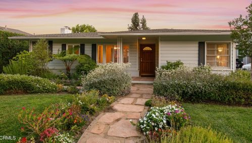1652 Morada Pl, Altadena, CA 91001-3234